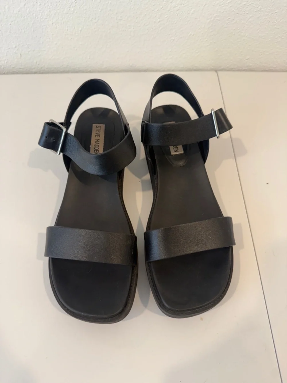 Steve Madden Steve Madden Rileey Sandal Black Double-Strap - Picture 2 of 6